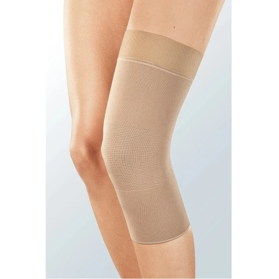 Бандаж колінний із силіконом medi elastic knee support